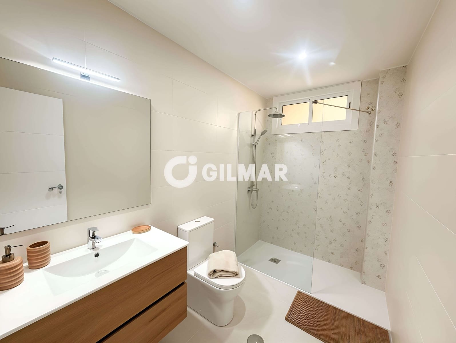 3 bedroom Flat for sale in Los Cristianos with pool - € 339,000 (Ref: 9895381)