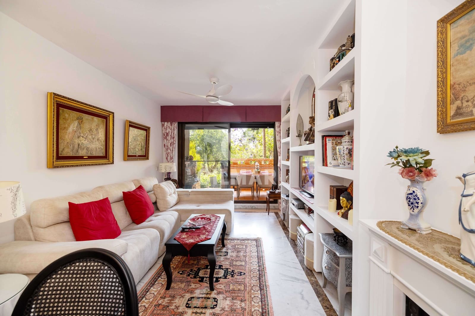 2 bedroom Flat for sale in Golden Mile with pool garage - € 639,000 (Ref: 9895765)