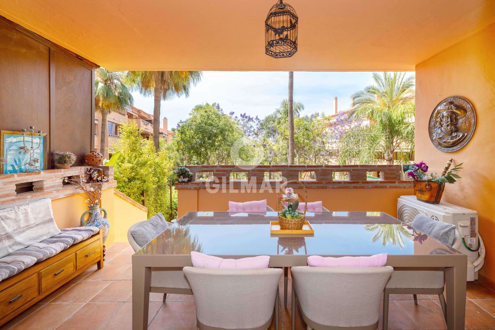 2 bedroom Flat for sale in Golden Mile with pool garage - € 639,000 (Ref: 9895765)