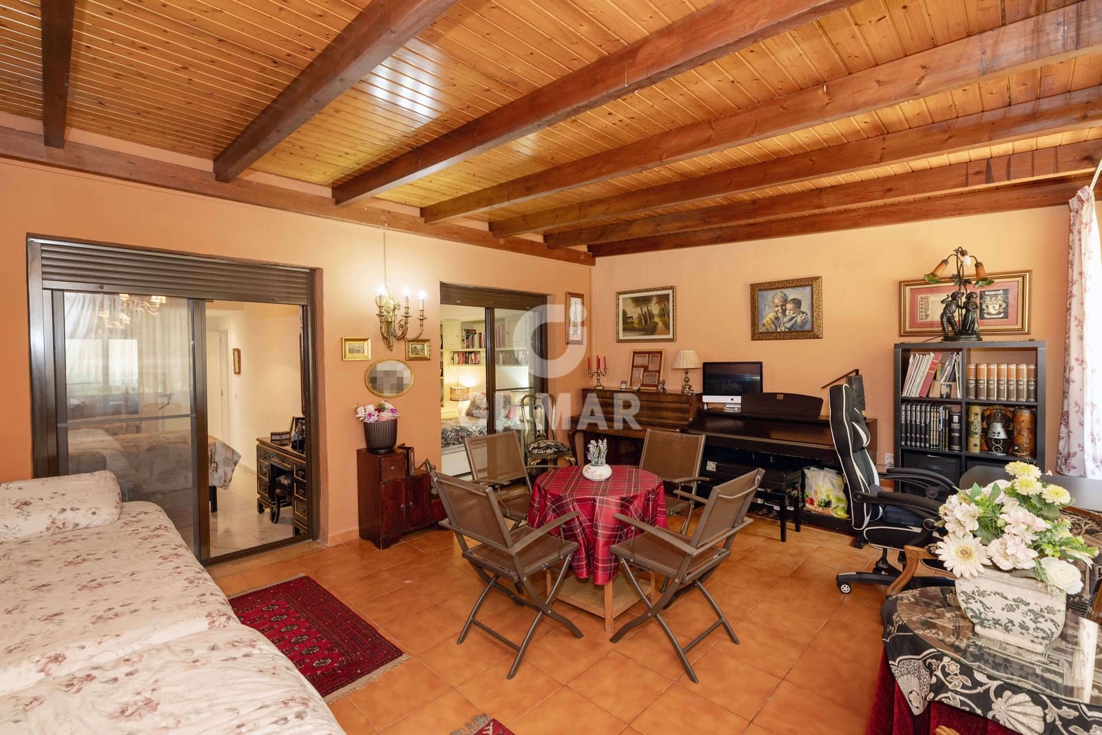 2 bedroom Flat for sale in Golden Mile with pool garage - € 639,000 (Ref: 9895765)