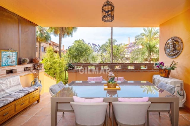 2 bedroom Flat for sale in La Carolina - Guadalpín, Marbella with pool garage - € 639,000 (Ref: 9895765)