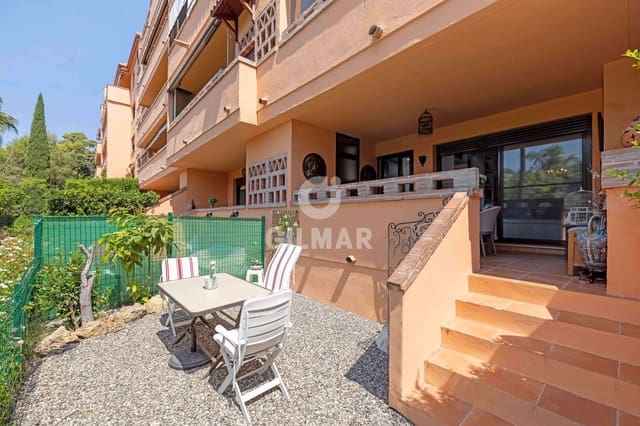 2 bedroom Flat for sale in La Carolina - Guadalpín, Marbella with pool garage - € 639,000 (Ref: 9895765)