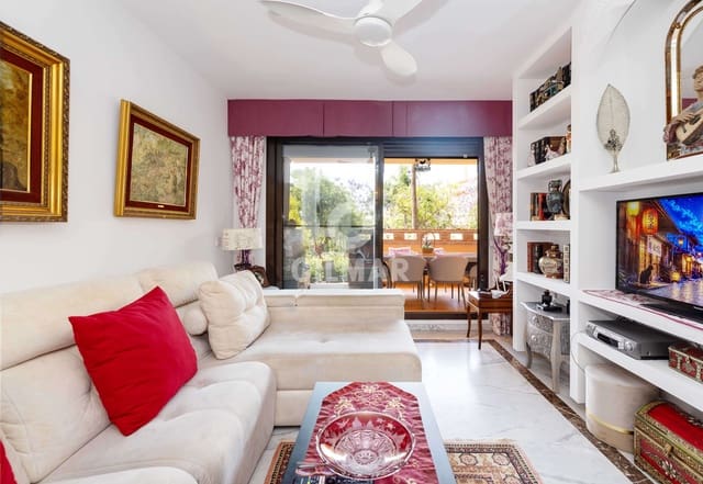 2 bedroom Flat for sale in La Carolina - Guadalpín, Marbella with pool garage - € 639,000 (Ref: 9895765)