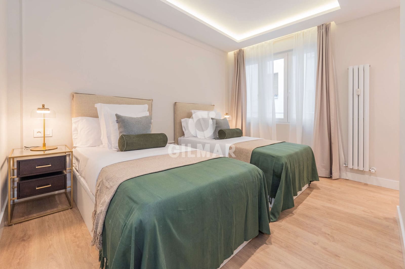 4 makuuhuone Asunto myytävänä paikassa Madrid kaupunki - 1 729 000 € (Ref: 9898559)