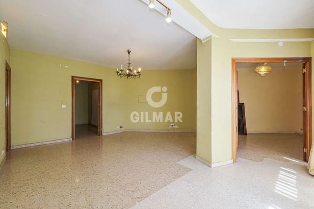5 bedroom Flat for sale in El Porvenir, Seville city - € 596,000 (Ref: 9906690)