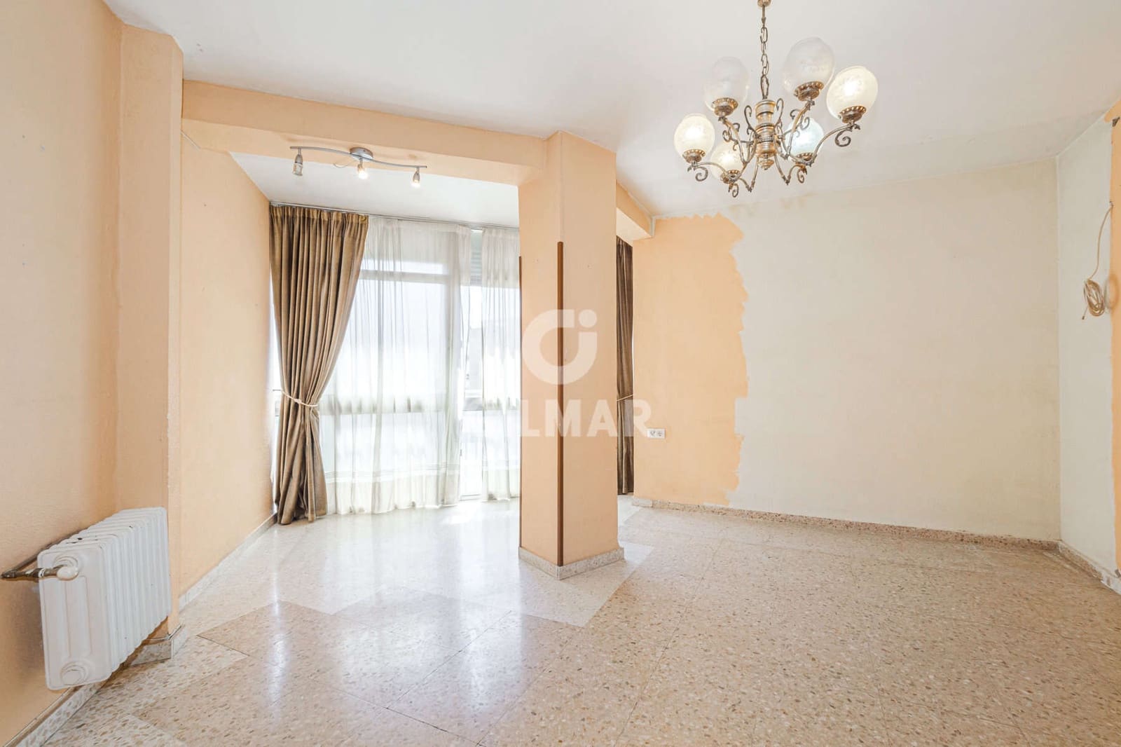 5 bedroom Flat for sale in Seville city - € 596,000 (Ref: 9906690)