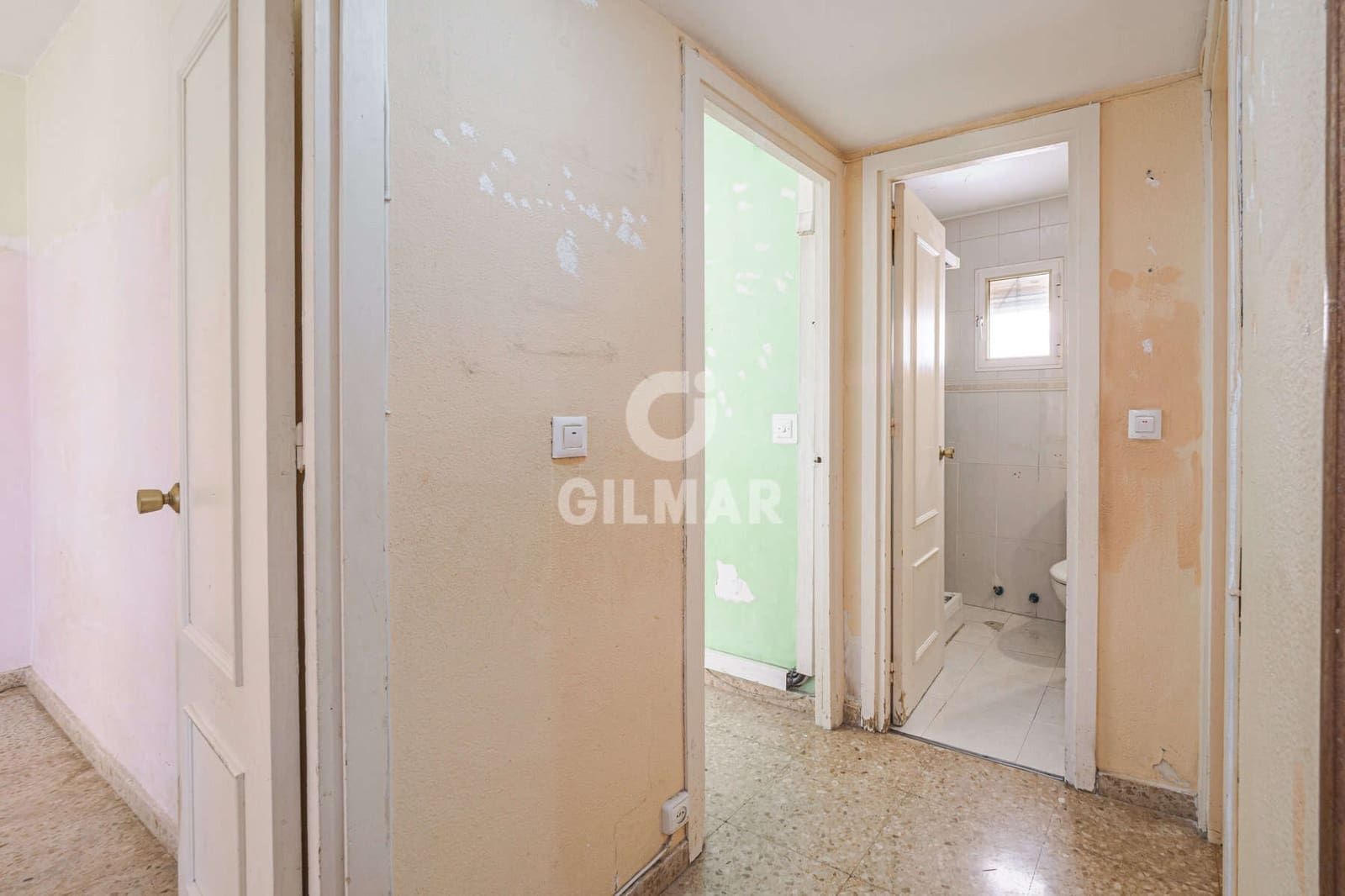 5 bedroom Flat for sale in Seville city - € 596,000 (Ref: 9906690)