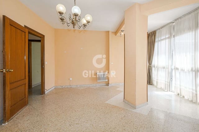 5 bedroom Flat for sale in El Porvenir, Seville city - € 596,000 (Ref: 9906690)