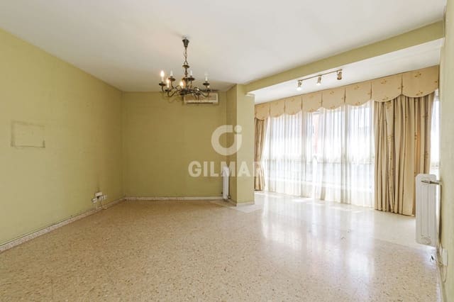 5 bedroom Flat for sale in El Porvenir, Seville city - € 596,000 (Ref: 9906690)
