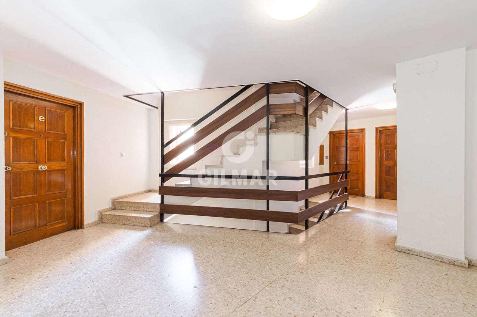 5 bedroom Flat for sale in Seville city - € 596,000 (Ref: 9906690)