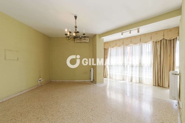 5 sovrum Lägenhet till salu i El Porvenir, Sevilla stad - 596 000 € (Ref: 9906690)