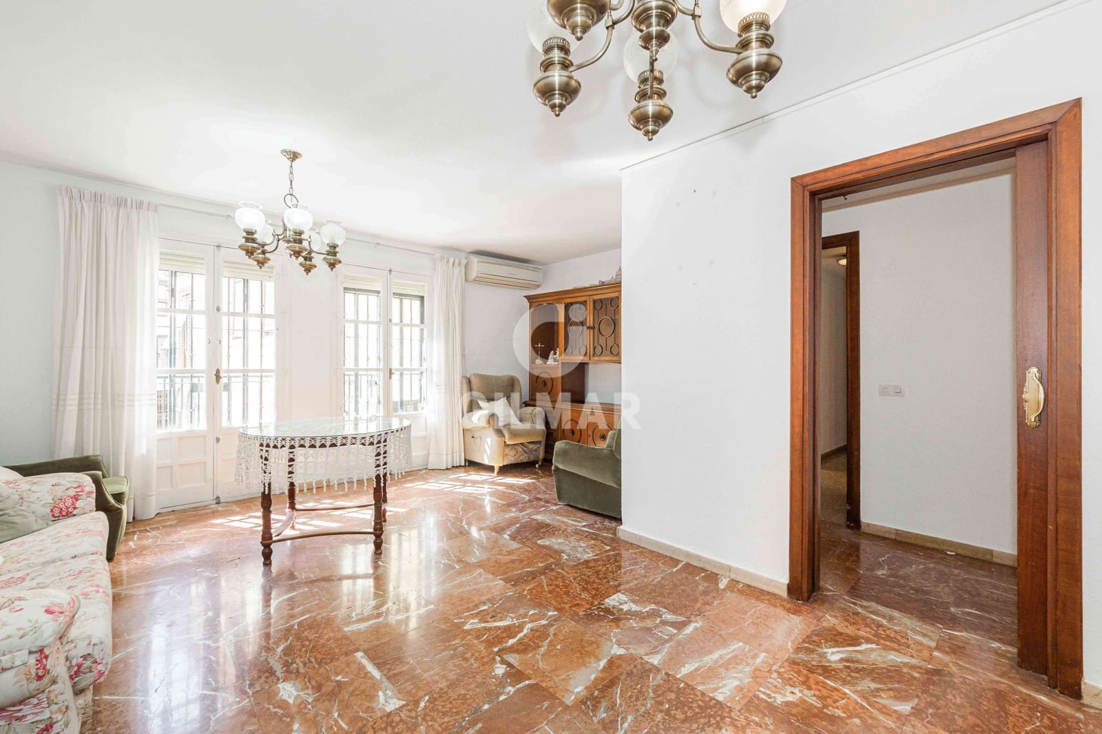 5 bedroom Flat for sale in Seville city - € 750,000 (Ref: 9906692)