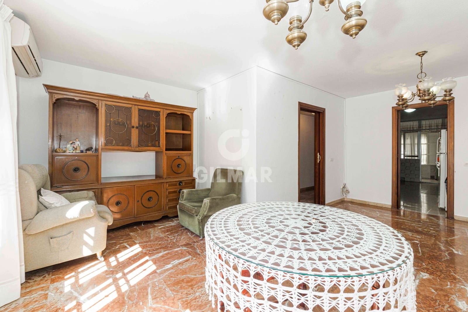 5 bedroom Flat for sale in Seville city - € 750,000 (Ref: 9906692)