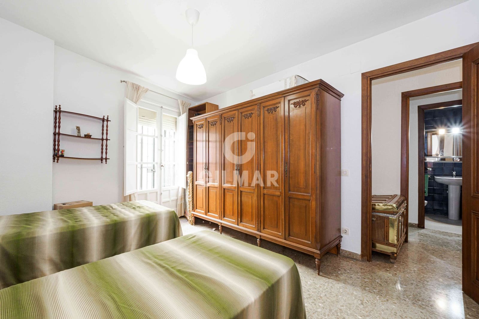 5 bedroom Flat for sale in Seville city - € 750,000 (Ref: 9906692)