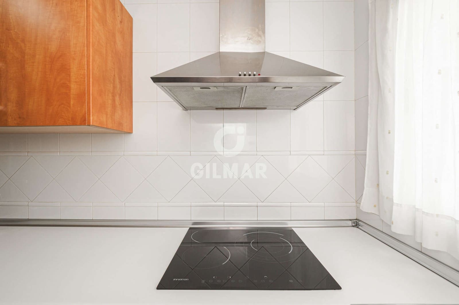 2 sovrum Lägenhet till salu i Sevilla stad med garage - 370 000 € (Ref: 9906693)
