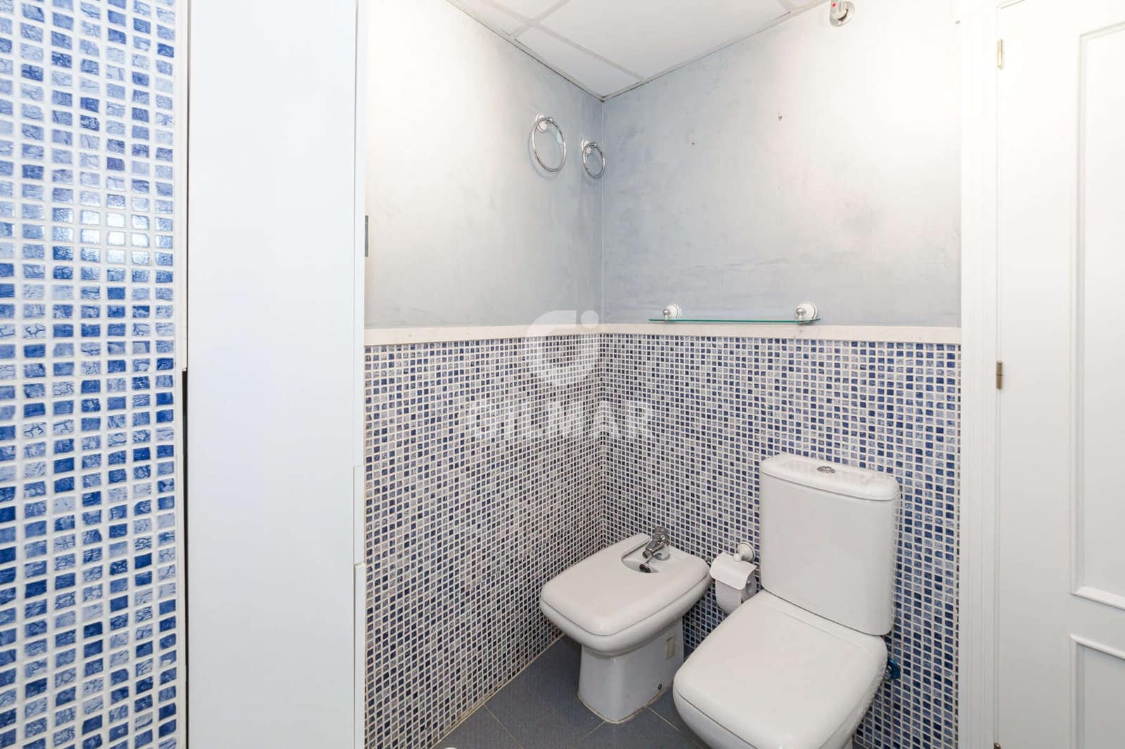 2 sovrum Lägenhet till salu i Sevilla stad med garage - 370 000 € (Ref: 9906693)
