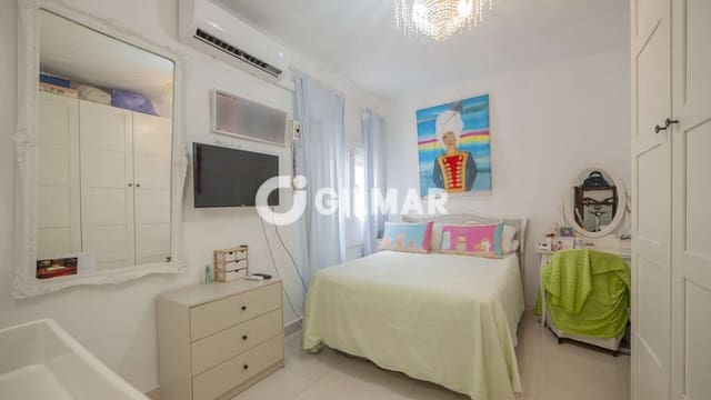 4 soveværelse Lejlighed til salg i San Julián, Sevilla by - € 469.000 (Ref: 9906694)