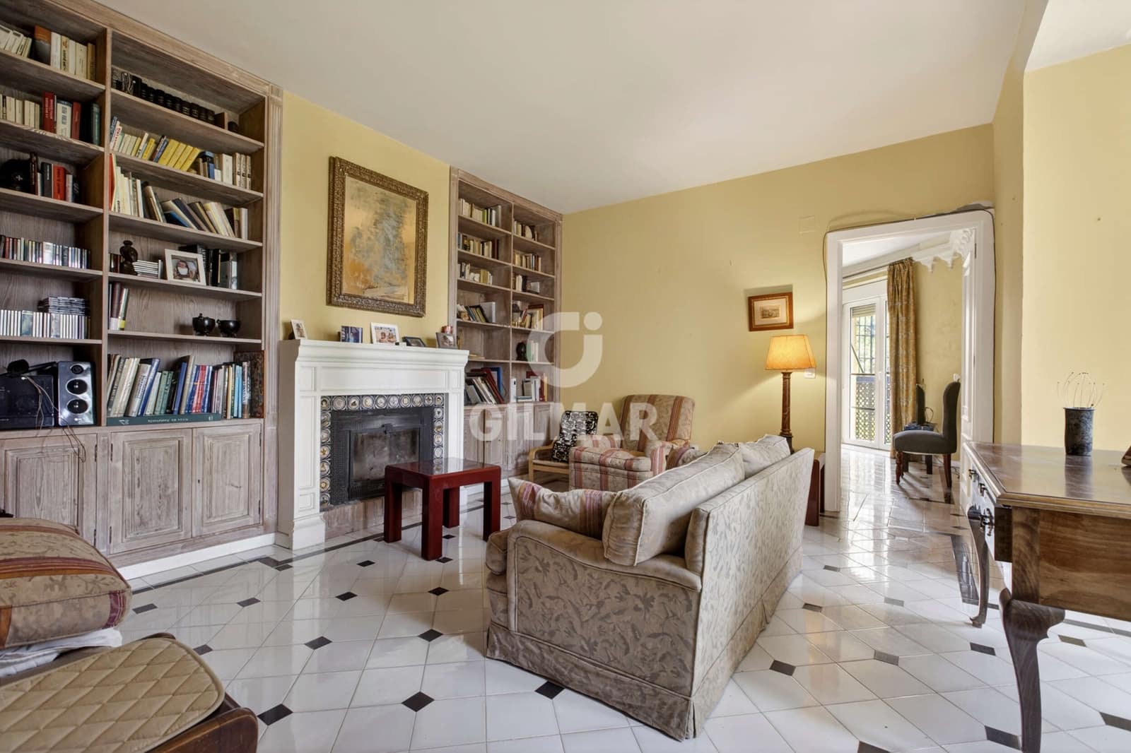 Chalet de 4 habitaciones en Tomares en venta con piscina garaje - 925.000 € (Ref: 9906696)