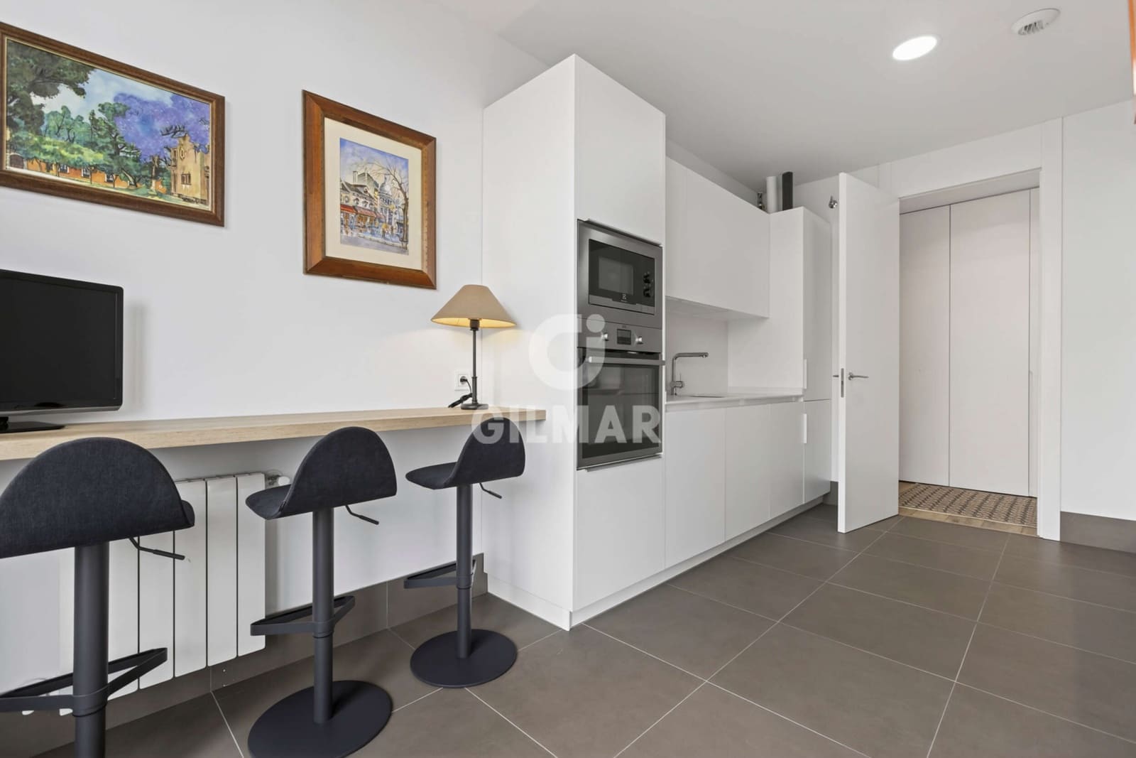 3 bedroom Flat for sale in Seville city with pool garage - € 798,000 (Ref: 9906697)