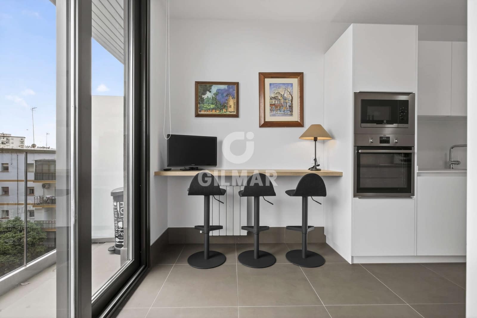3 bedroom Flat for sale in Seville city with pool garage - € 798,000 (Ref: 9906697)