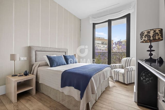 3 bedroom Flat for sale in El Plantinar, Seville city with pool garage - € 798,000 (Ref: 9906697)