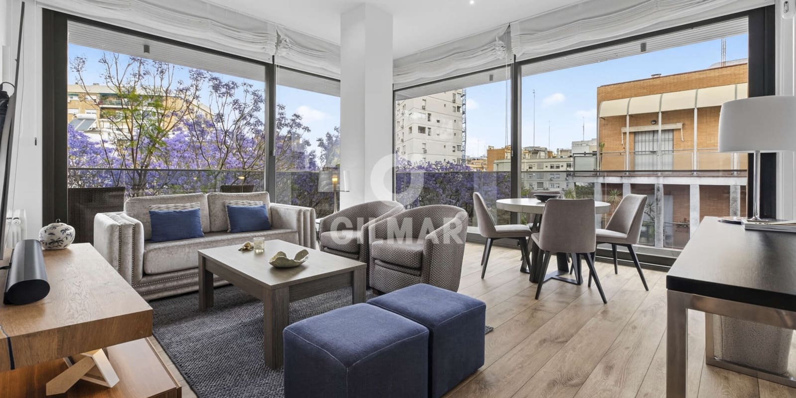 3 bedroom Flat for sale in Seville city with pool garage - € 798,000 (Ref: 9906697)
