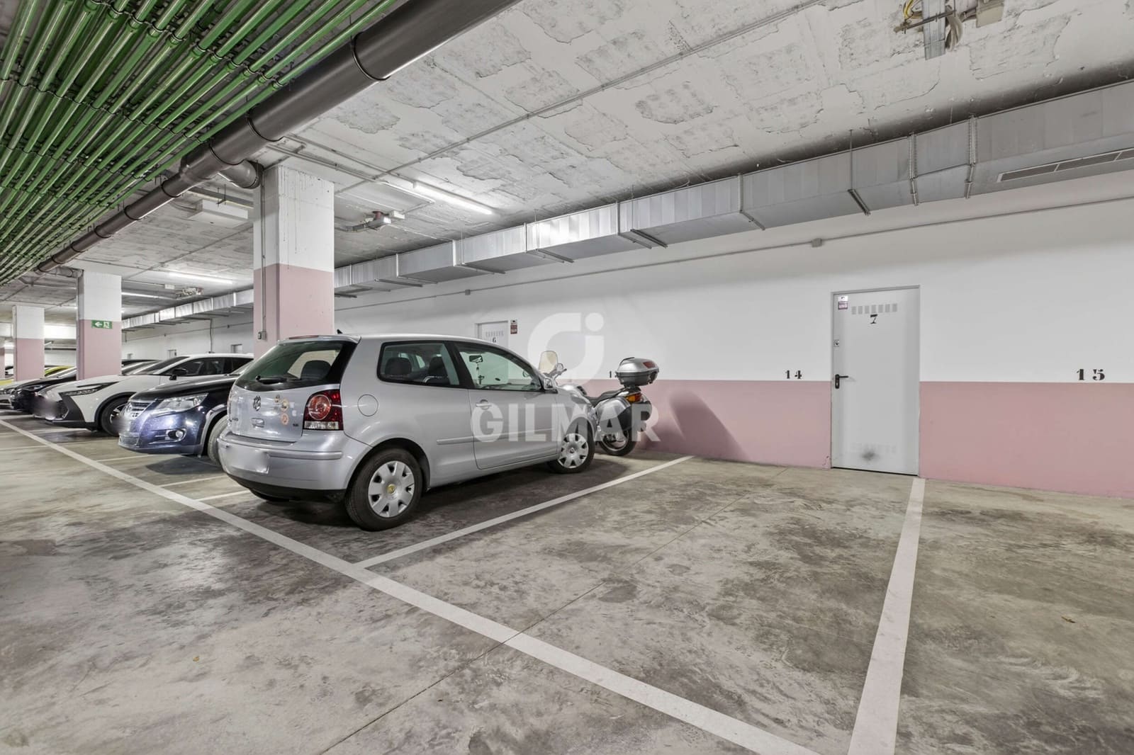 3 bedroom Flat for sale in Seville city with pool garage - € 798,000 (Ref: 9906697)