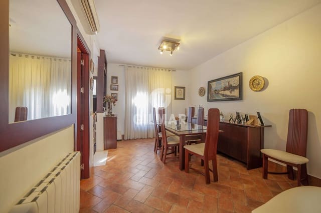 4 bedroom Terraced Villa for sale in San José Obrero, Seville city - € 687,000 (Ref: 9906698)