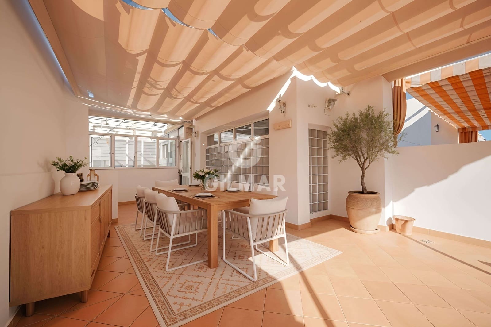 4 bedroom Terraced Villa for sale in Seville city - € 687,000 (Ref: 9906698)