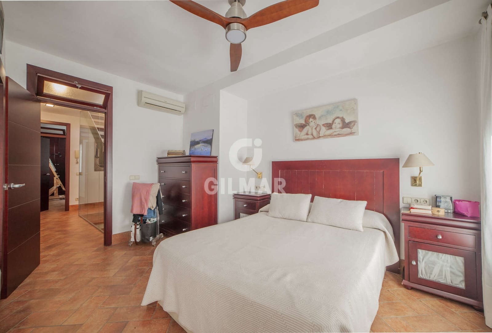 4 bedroom Terraced Villa for sale in Seville city - € 687,000 (Ref: 9906698)