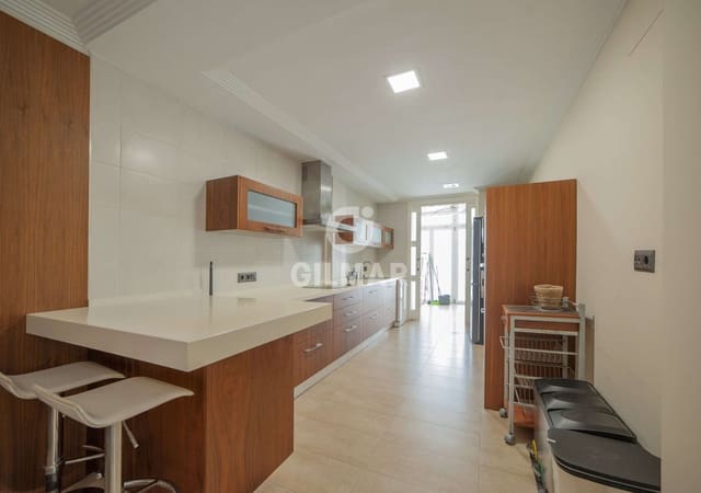 4 soveværelse Lejlighed til salg i La Calzada, Sevilla by med garage - € 780.000 (Ref: 9906699)
