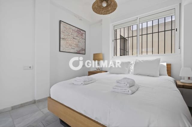 1 bedroom Penthouse for sale in San Vicente, Seville city - € 510,000 (Ref: 9906700)