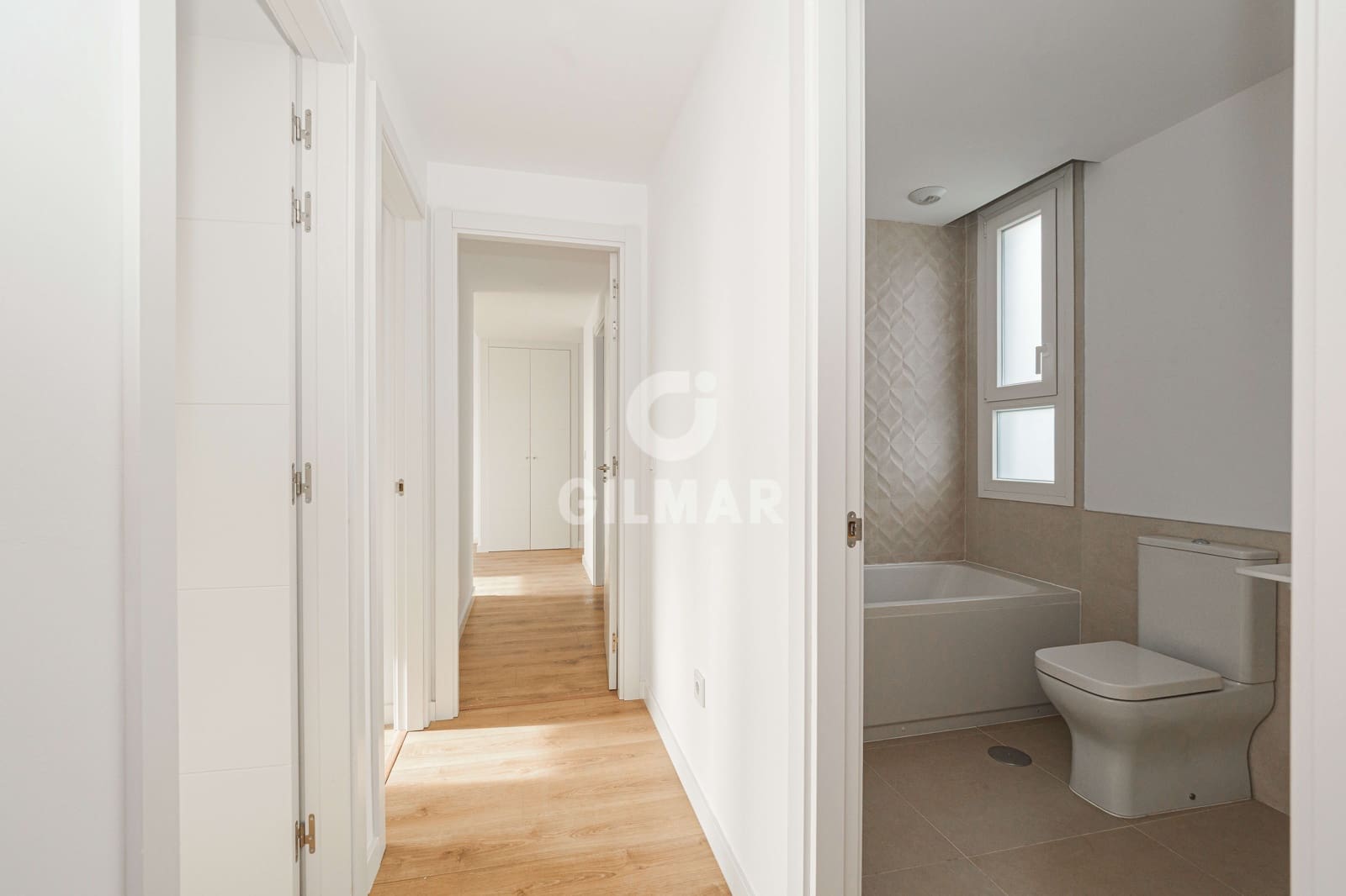 3 quarto Penthouse para venda em Sevilha cidade com piscina garagem - 745 000 € (Ref: 9906701)