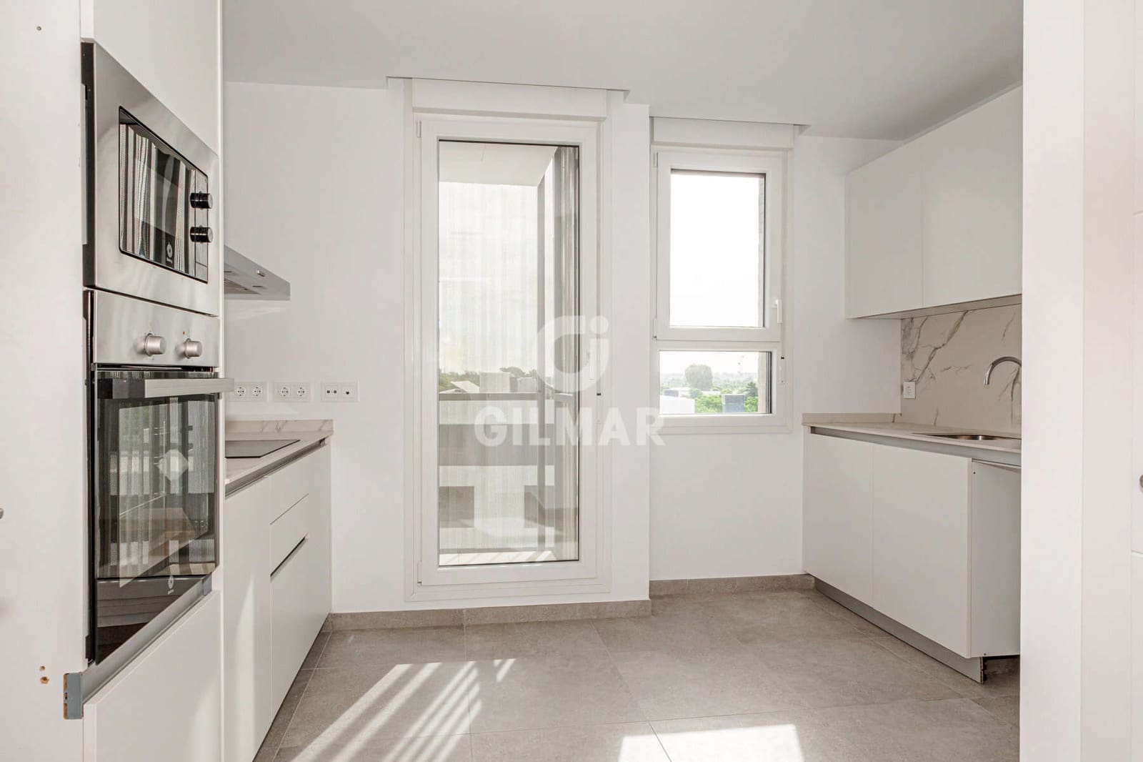 3 quarto Penthouse para venda em Sevilha cidade com piscina garagem - 710 000 € (Ref: 9906702)