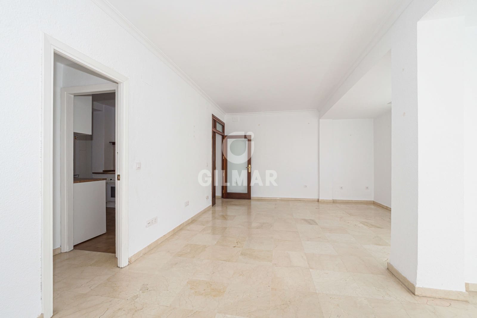 3 bedroom Flat for sale in Seville city with garage - € 489,000 (Ref: 9906703)