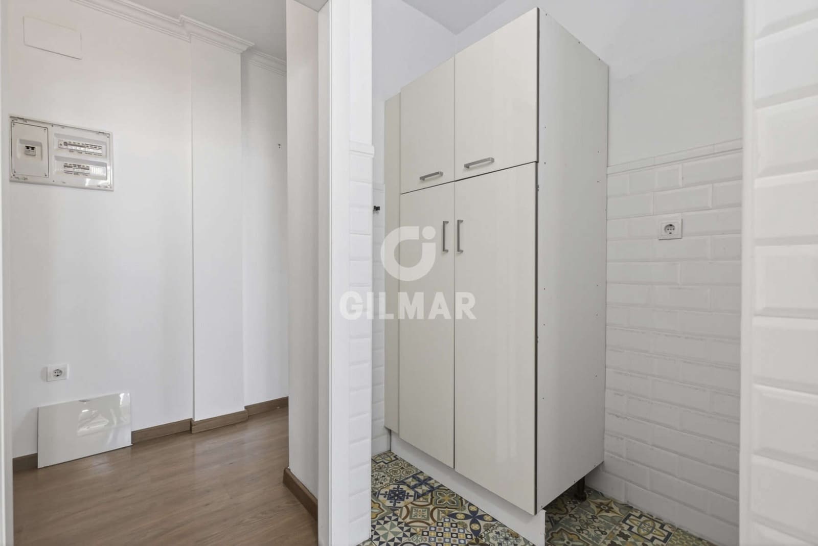 3 bedroom Flat for sale in Seville city with garage - € 499,000 (Ref: 9906705)