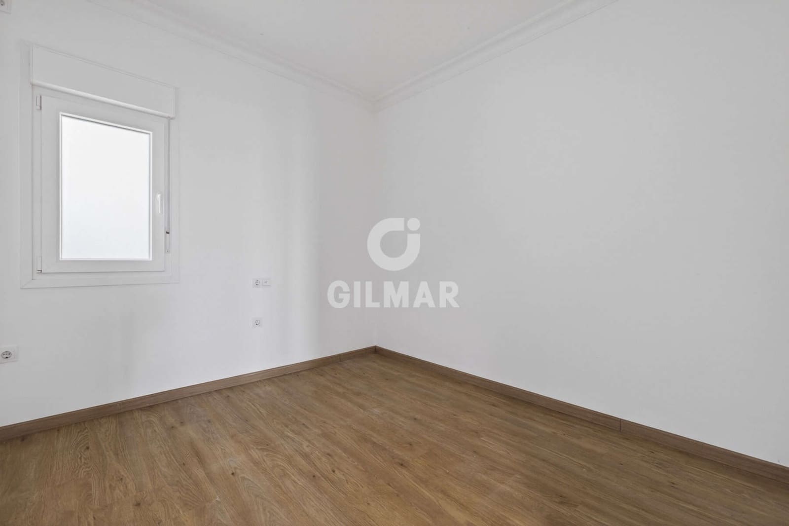3 bedroom Flat for sale in Seville city with garage - € 499,000 (Ref: 9906705)