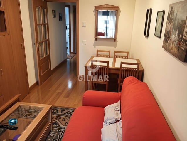 1 bedroom Flat for sale in Pueblo Nuevo, Madrid city with garage - € 345,000 (Ref: 9914619)