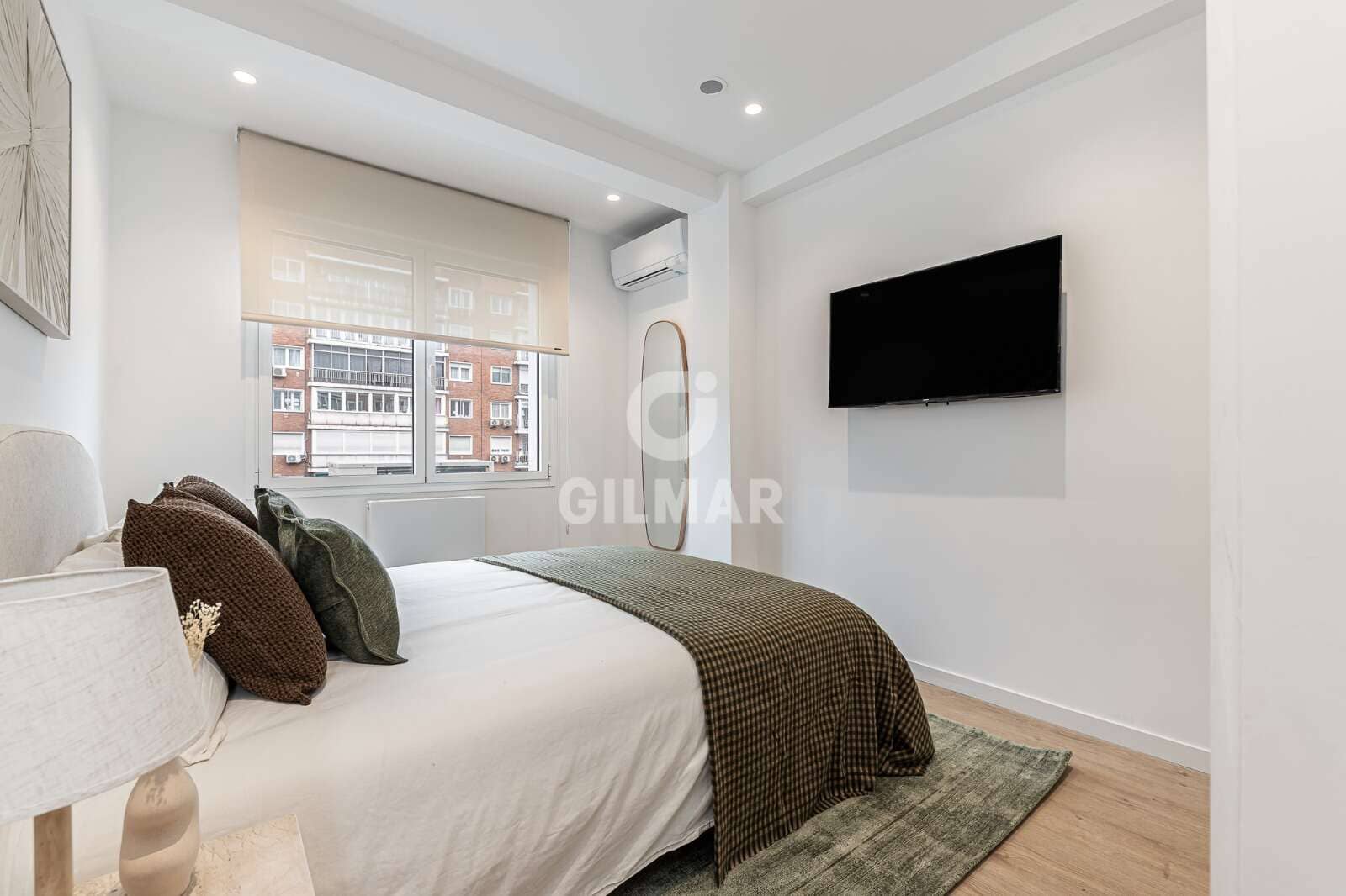 3 bedroom Flat for sale in Madrid city - € 840,000 (Ref: 9914620)