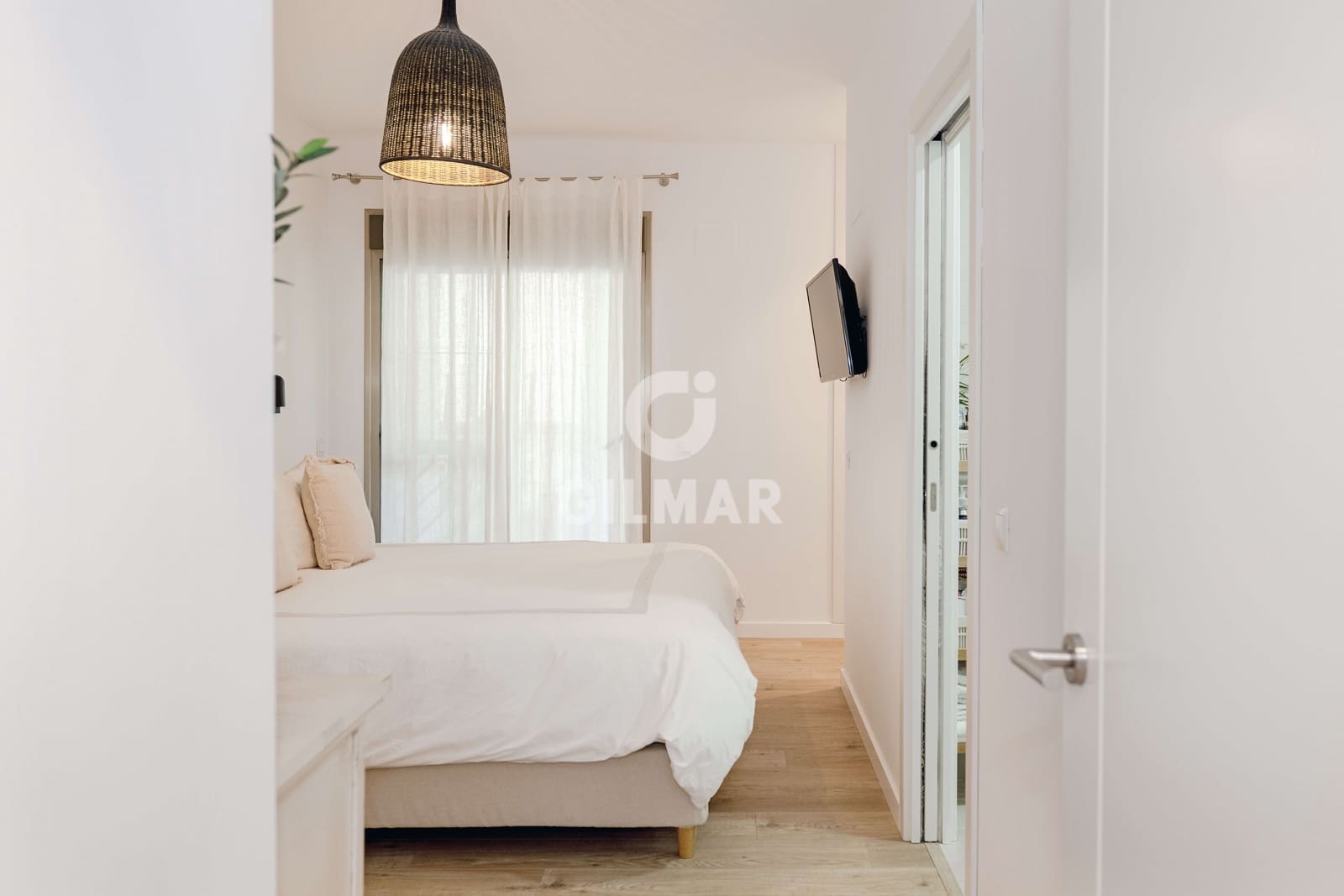 4 soveværelse Lejlighed til salg i Torremolinos med swimmingpool garage - € 800.000 (Ref: 9914876)