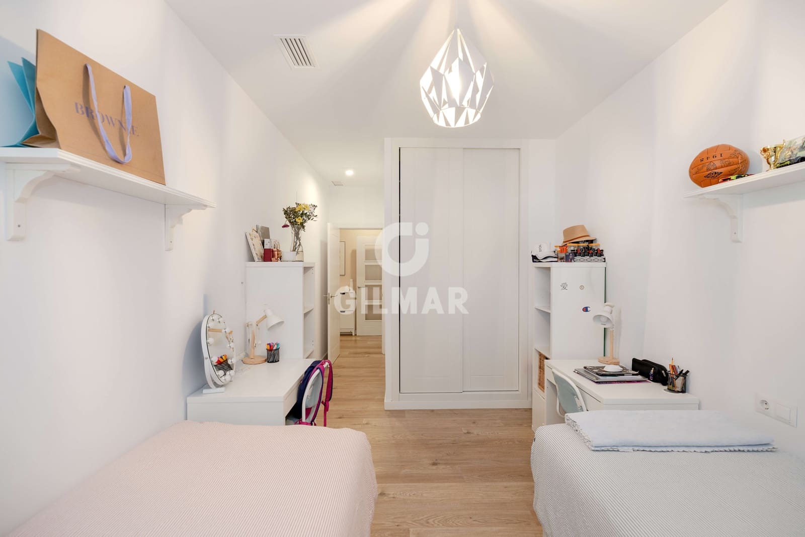 4 soveværelse Lejlighed til salg i Torremolinos med swimmingpool garage - € 800.000 (Ref: 9914876)