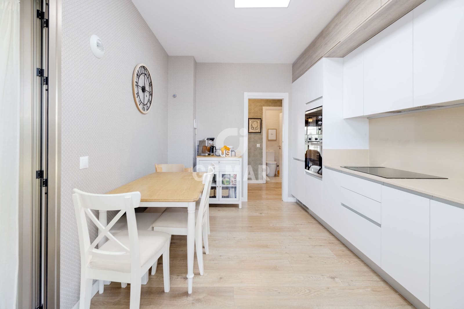 4 soveværelse Lejlighed til salg i Torremolinos med swimmingpool garage - € 800.000 (Ref: 9914876)