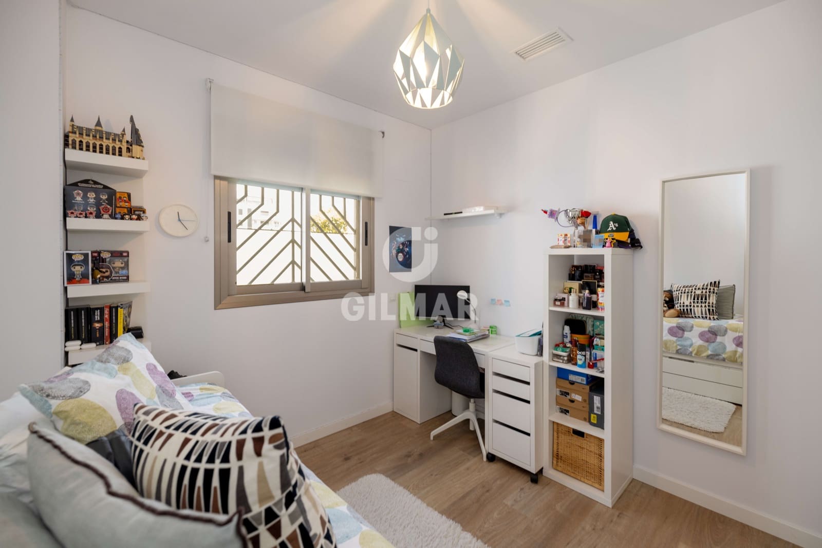 4 soveværelse Lejlighed til salg i Torremolinos med swimmingpool garage - € 800.000 (Ref: 9914876)