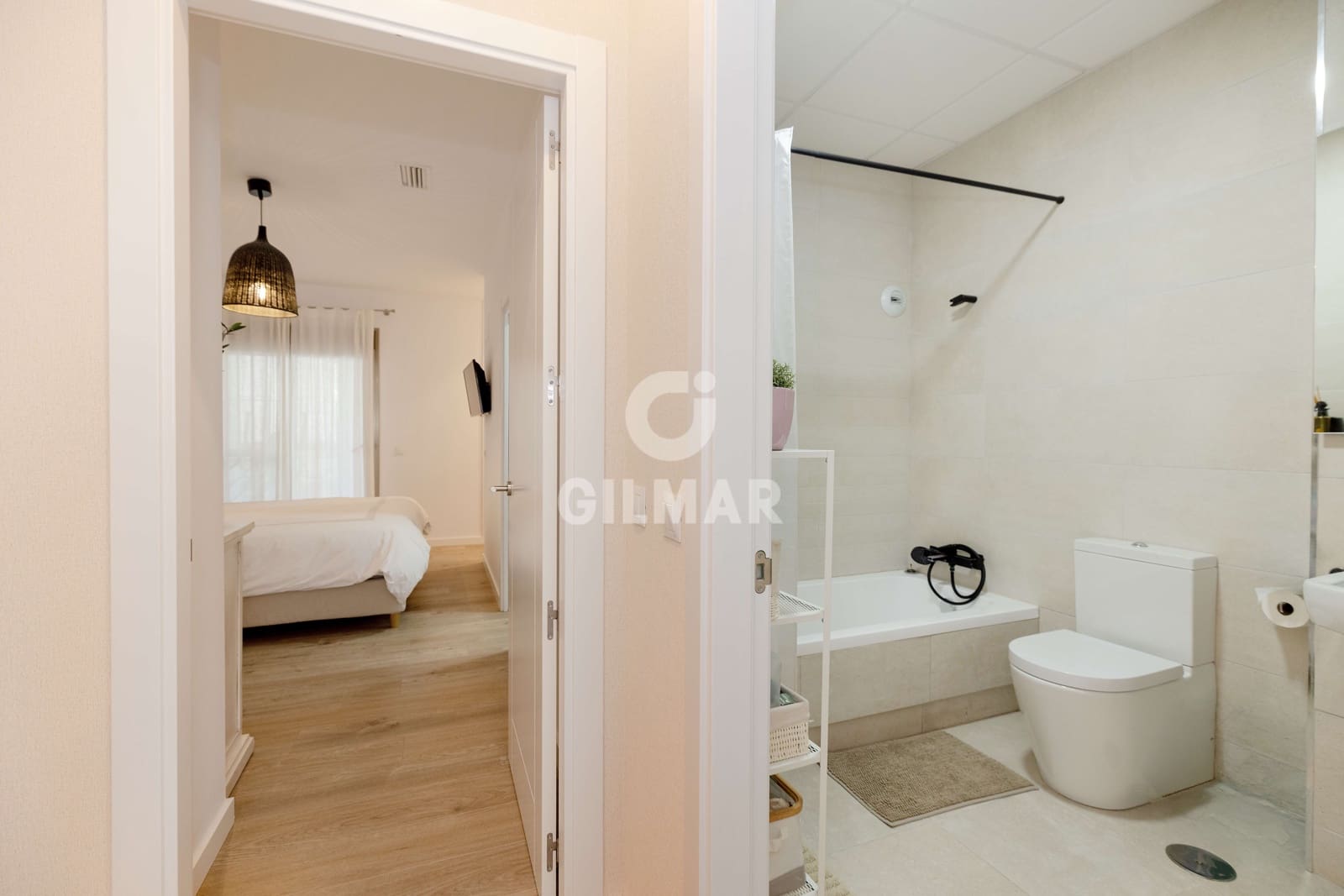 4 soveværelse Lejlighed til salg i Torremolinos med swimmingpool garage - € 800.000 (Ref: 9914876)