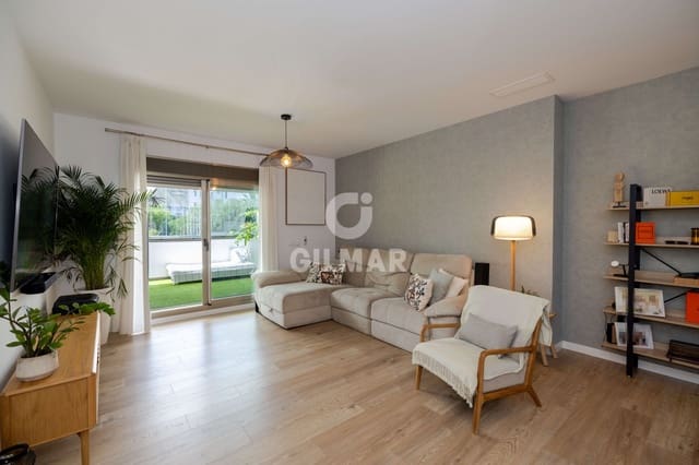 4 soveværelse Lejlighed til salg i Torremolinos med swimmingpool garage - € 800.000 (Ref: 9914876)