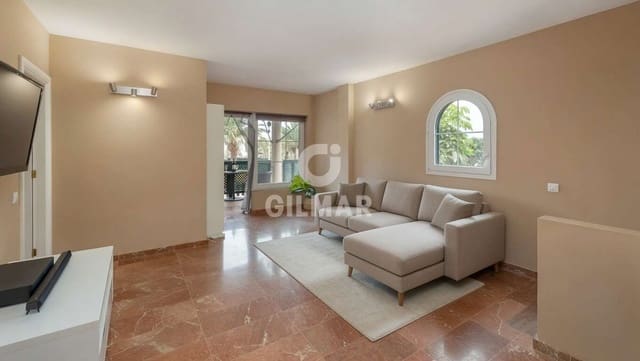 Piso de 3 habitaciones en Telde en venta con garaje - 540.000 € (Ref: 9914877)