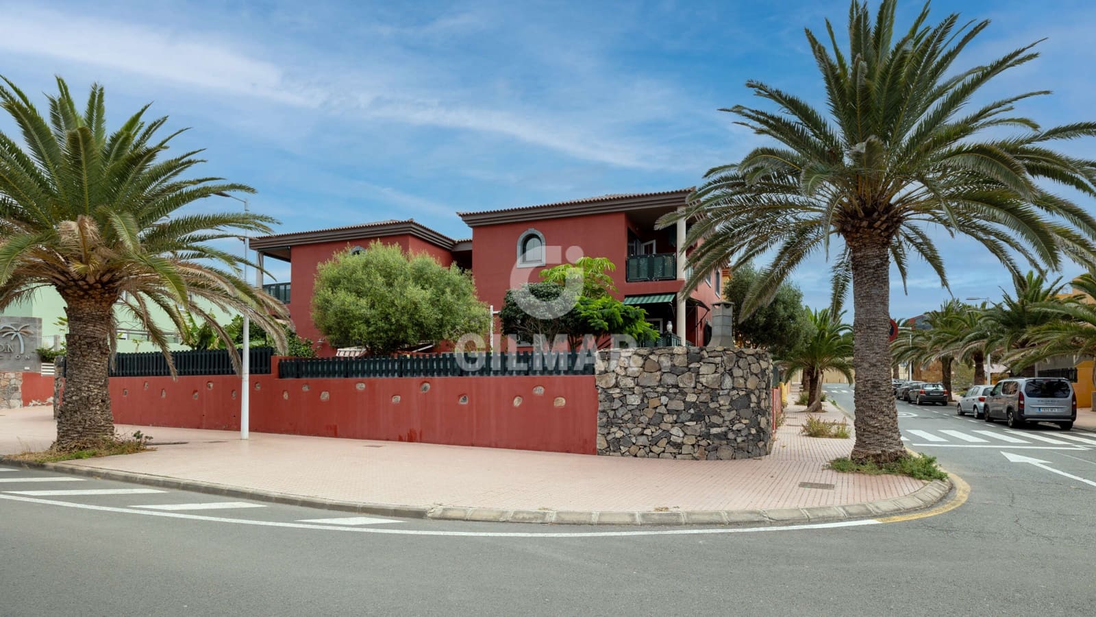Piso de 3 habitaciones en Telde en venta con garaje - 540.000 € (Ref: 9914877)