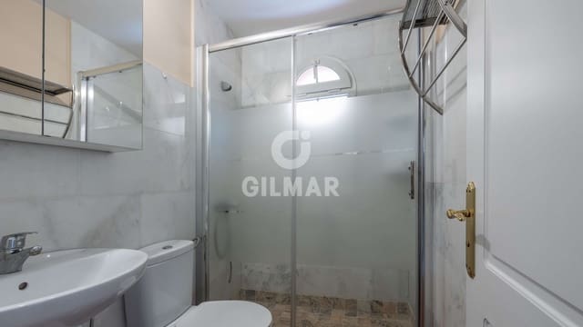 Piso de 3 habitaciones en Telde en venta con garaje - 540.000 € (Ref: 9914877)