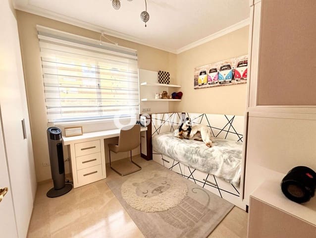 3 makuuhuone Kattohuoneisto myytävänä paikassa Puerto Santiago, Santiago del Teide mukana uima-altaan 
autotalli - 580 000 € (Ref: 9915033)