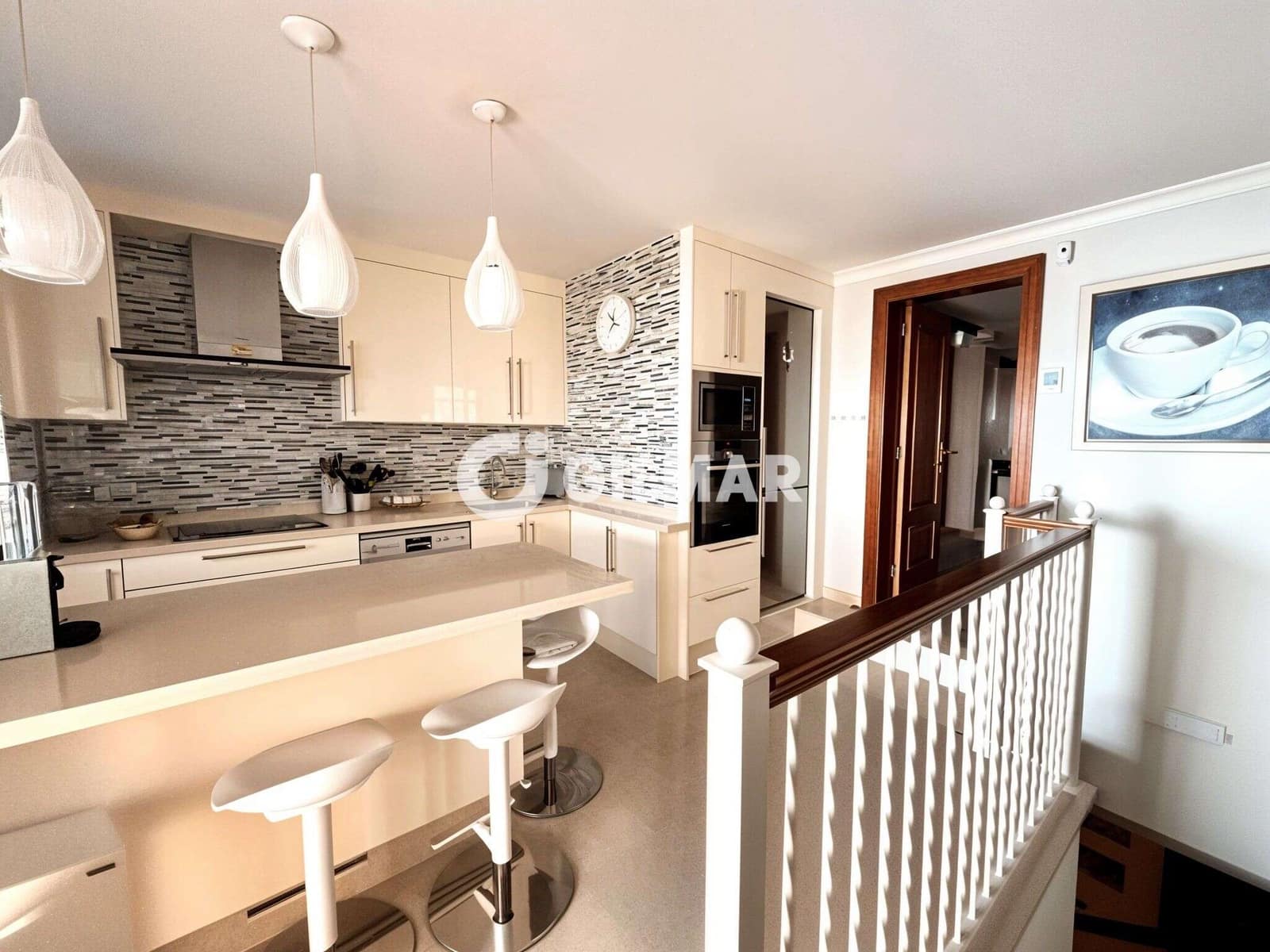 Ático de 3 habitaciones en Puerto Santiago en venta con piscina garaje - 580.000 € (Ref: 9915033)